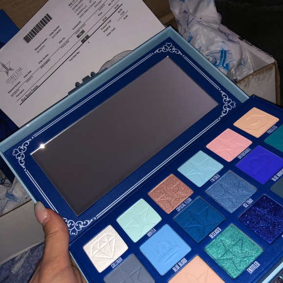 Authentic never used Blue 💙 Blood Palette - Picture 5 of 6